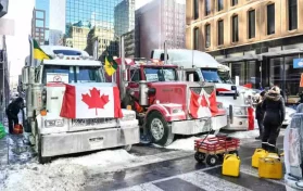 freedom convoy truckers