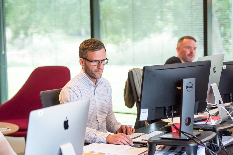 How To Support Administrators In The New And Modern Workplace - This Nation How To Support Administrators In The New And Modern Workplace