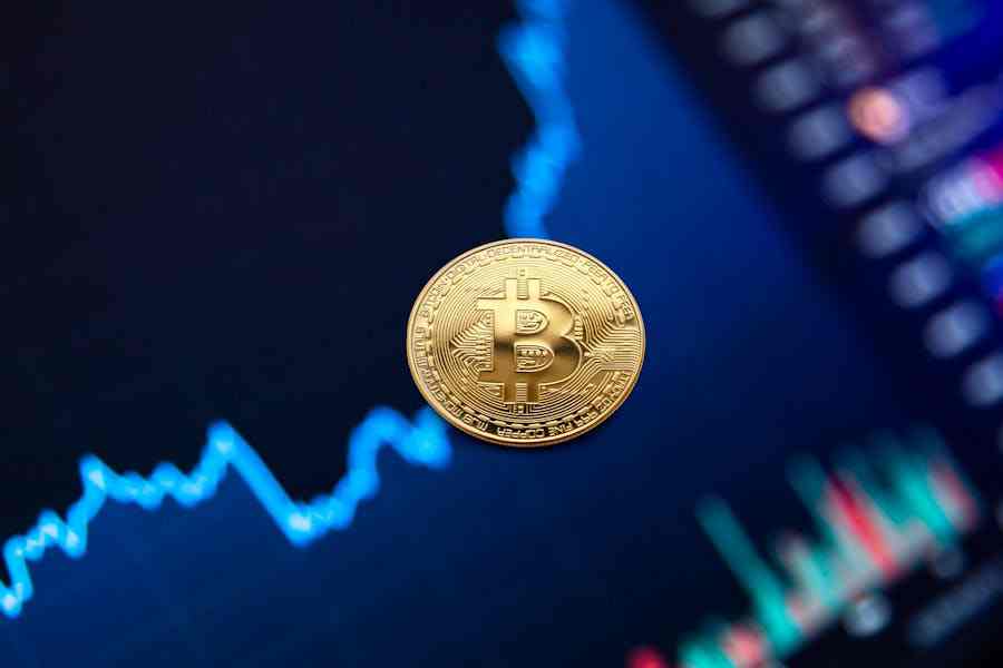 Exploring The Role Of Digital Currencies In Reshaping Global Finance And Governance