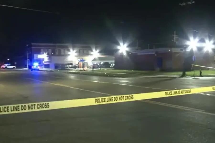 Detroit blues bar shooting injures 5 after fight over parking spot