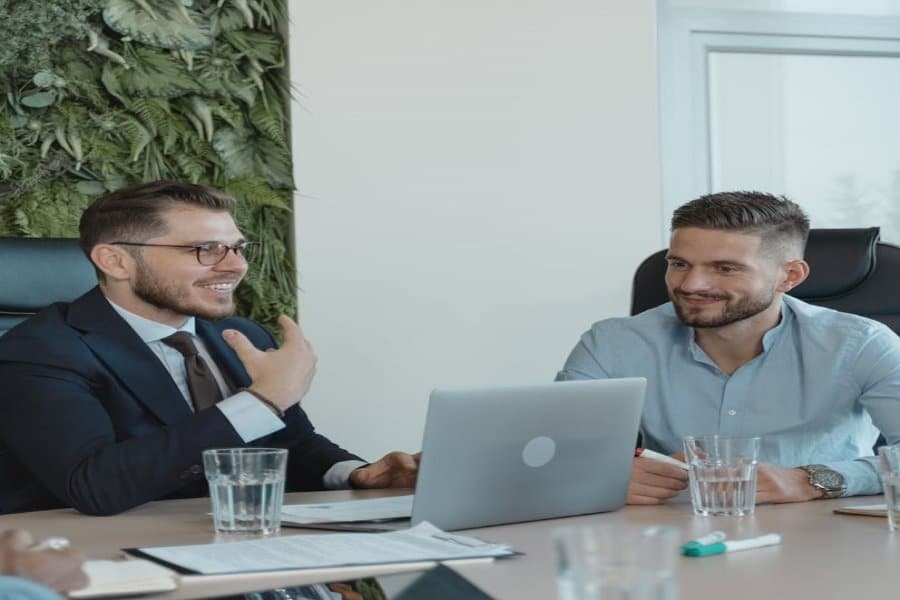 How to Navigate the Challenges of Innovation Management in Established Organizations