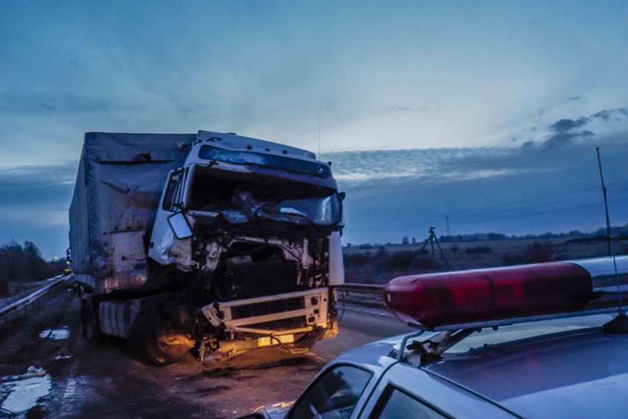 When to Speak With a Truck Accident Lawyer in Lawrenceville About Witnesses