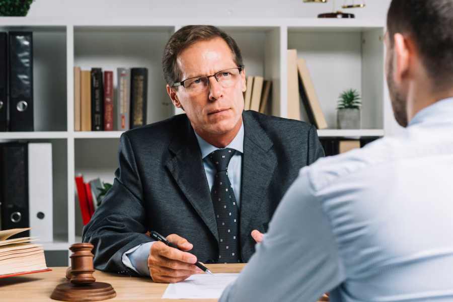 How Do I Find a Lawyer