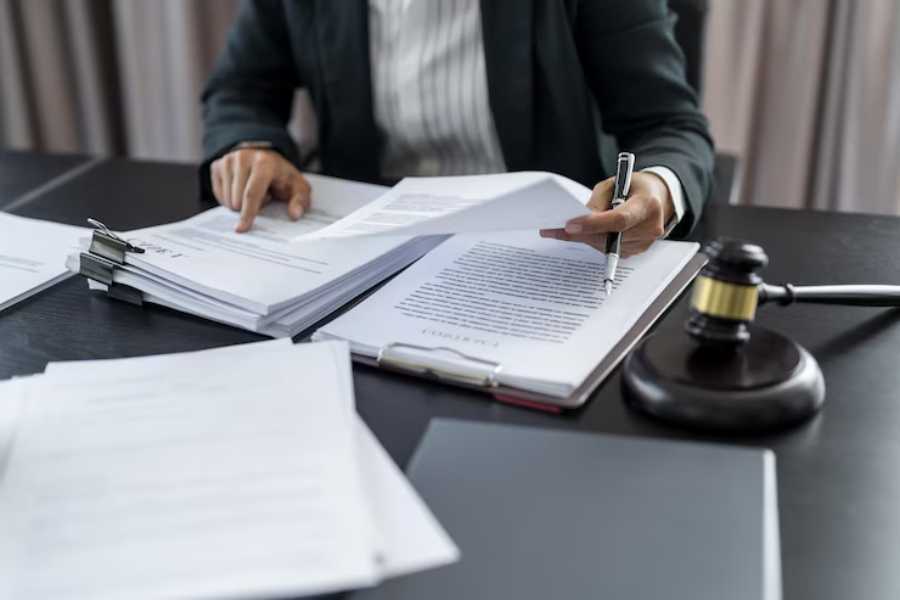 How to Use Skip Tracing to Locate Someone Who Avoids Legal Papers