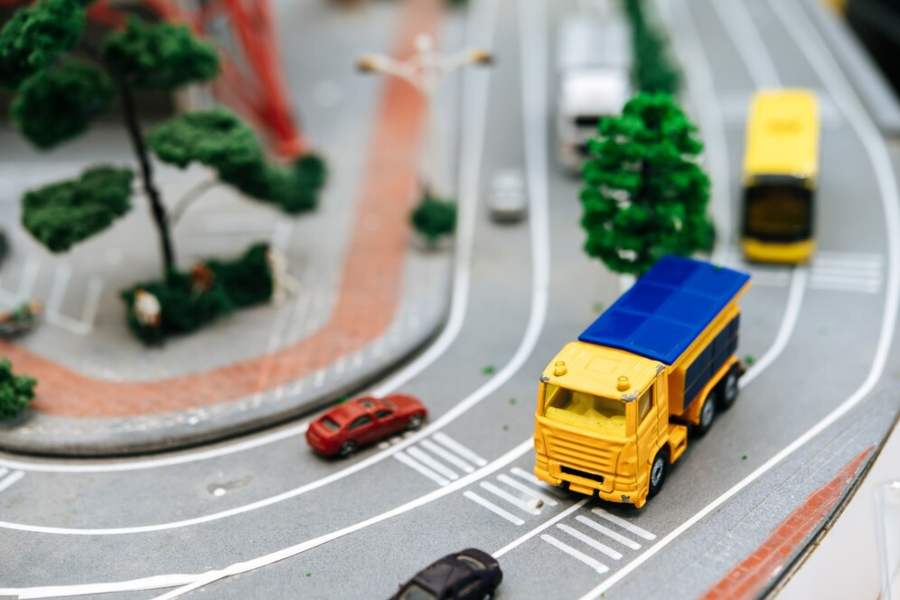 Important Steps in Maneuvering on the Road