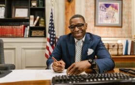 How an Injury Lawyer Helps Accident Victims Recover Damages