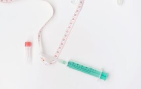How States Regulate Aesthetic Clinics and Why It Varies
